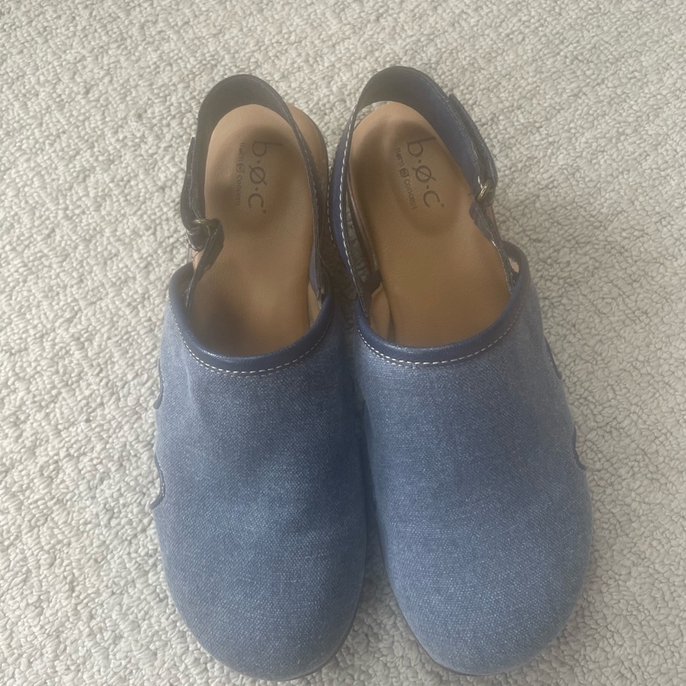 b.o.c. Women’s Denim Blue clogs